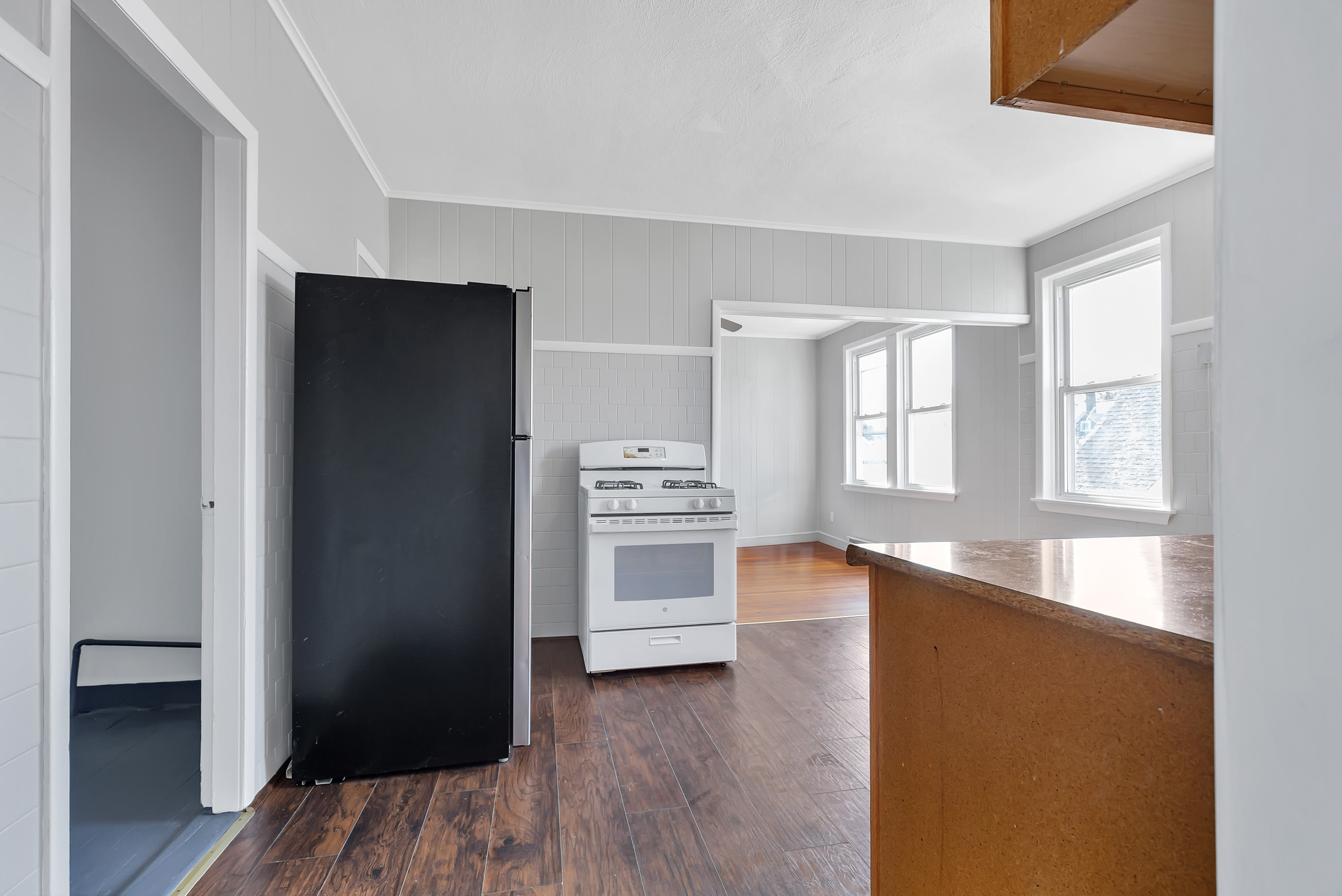 111 Pocasset Ave – photo 5
