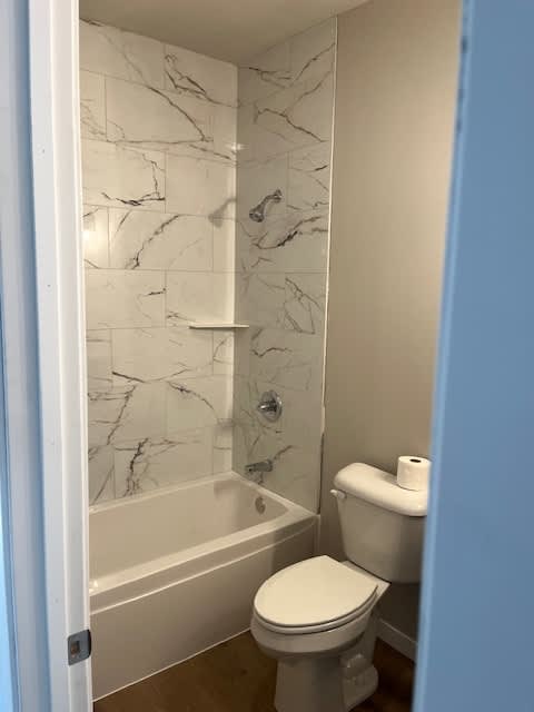 203 East Oak Street – photo 3