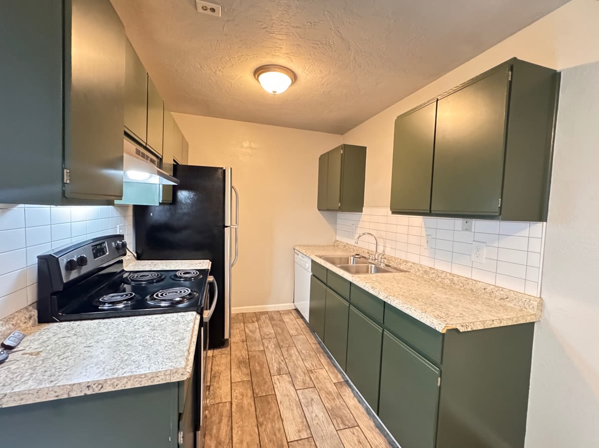 11402 North Lincoln Boulevard – photo 2