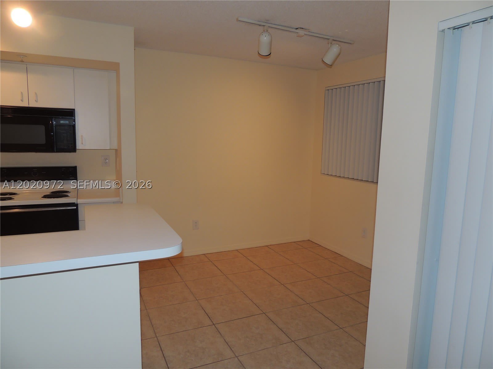 2600 S University Dr – photo 4