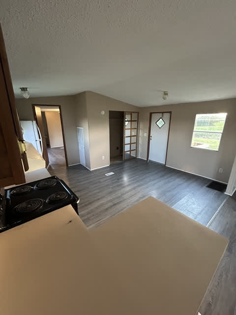 2553 Cavanah Road – photo 4