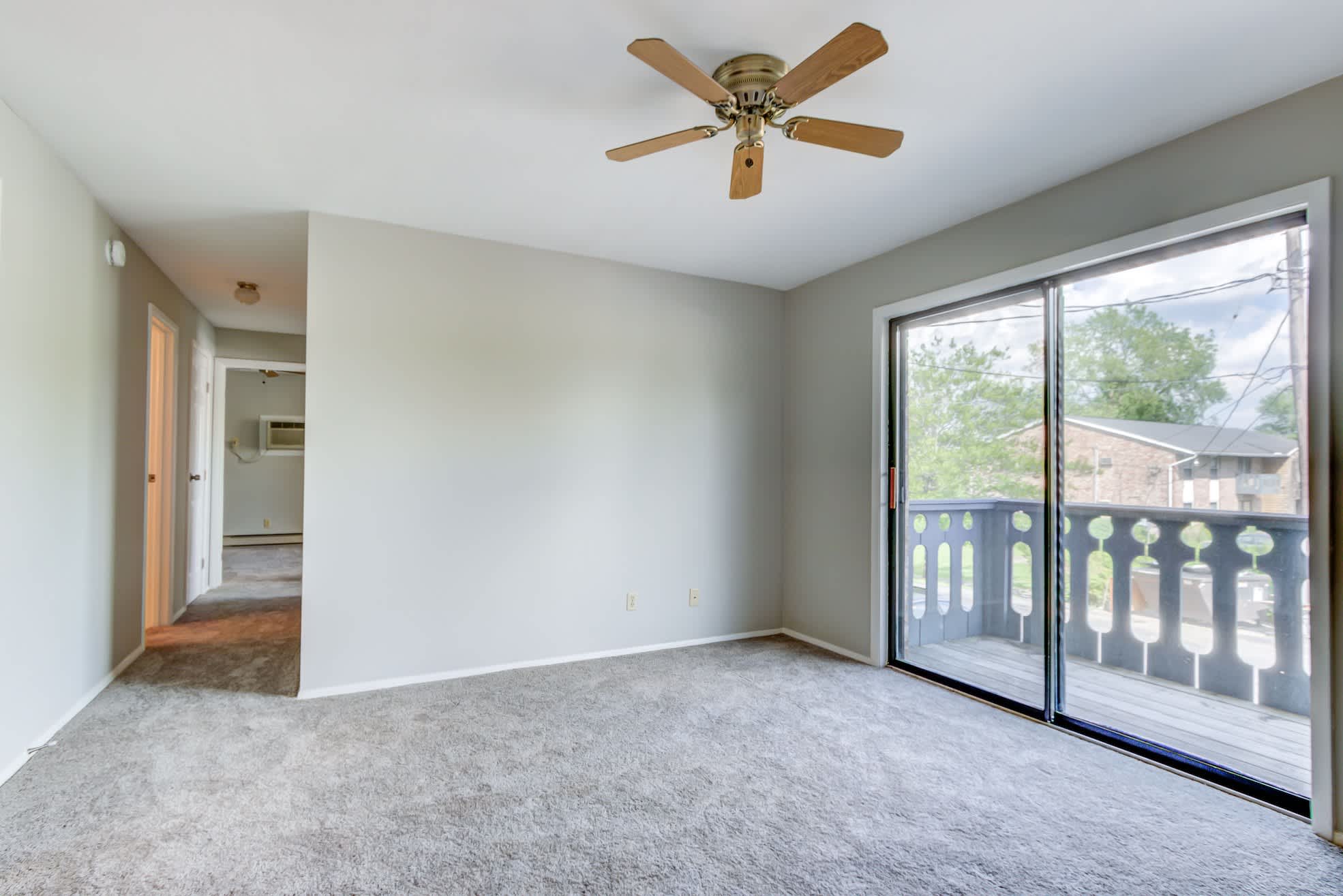 5422 College Corner Pk Apt 220 – photo 4