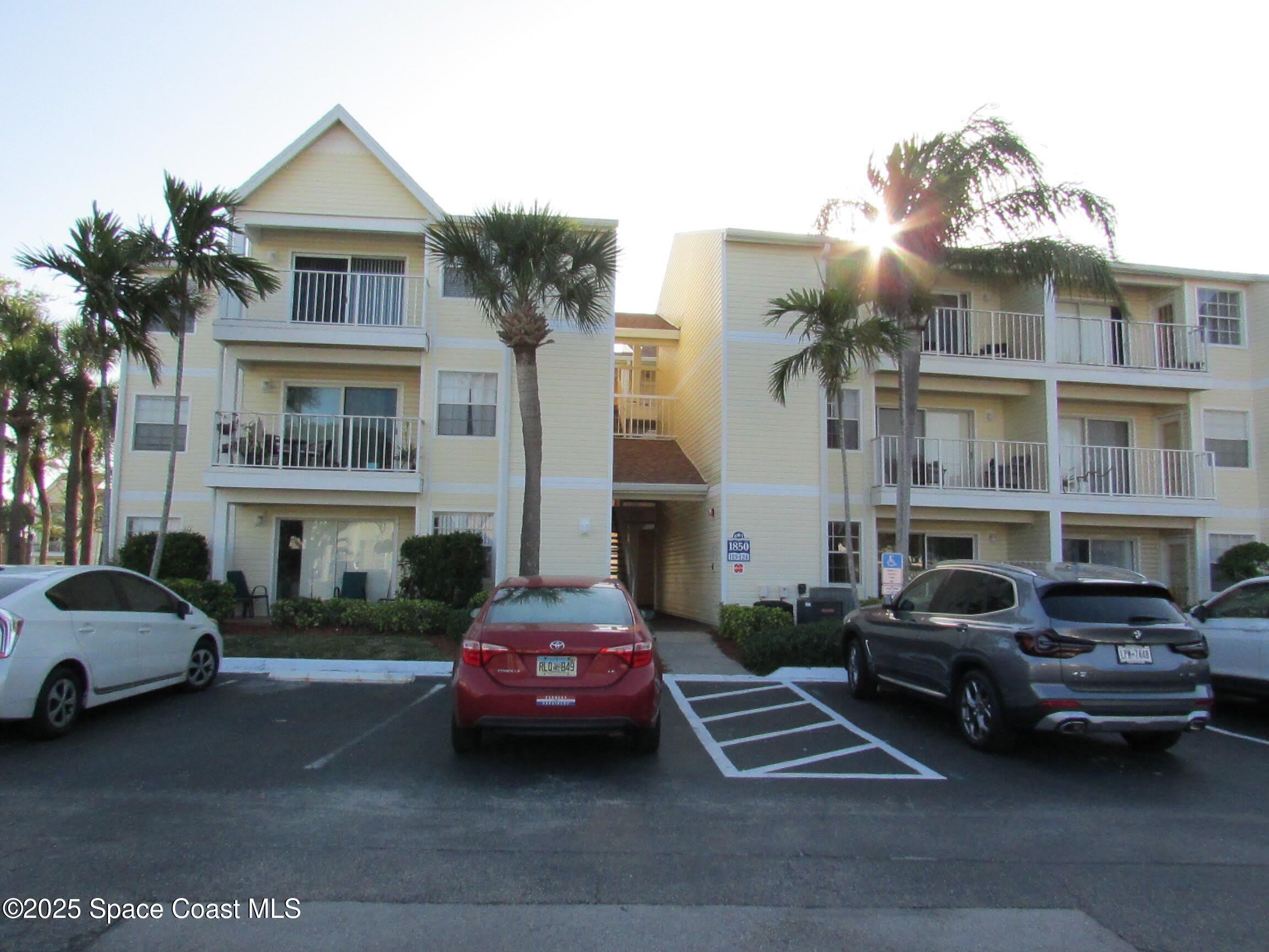 1850 Charlesmont Drive – photo 1