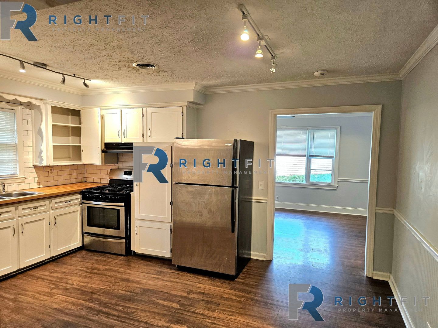 4 Bed 2 Bath Home in Columbus – photo 4