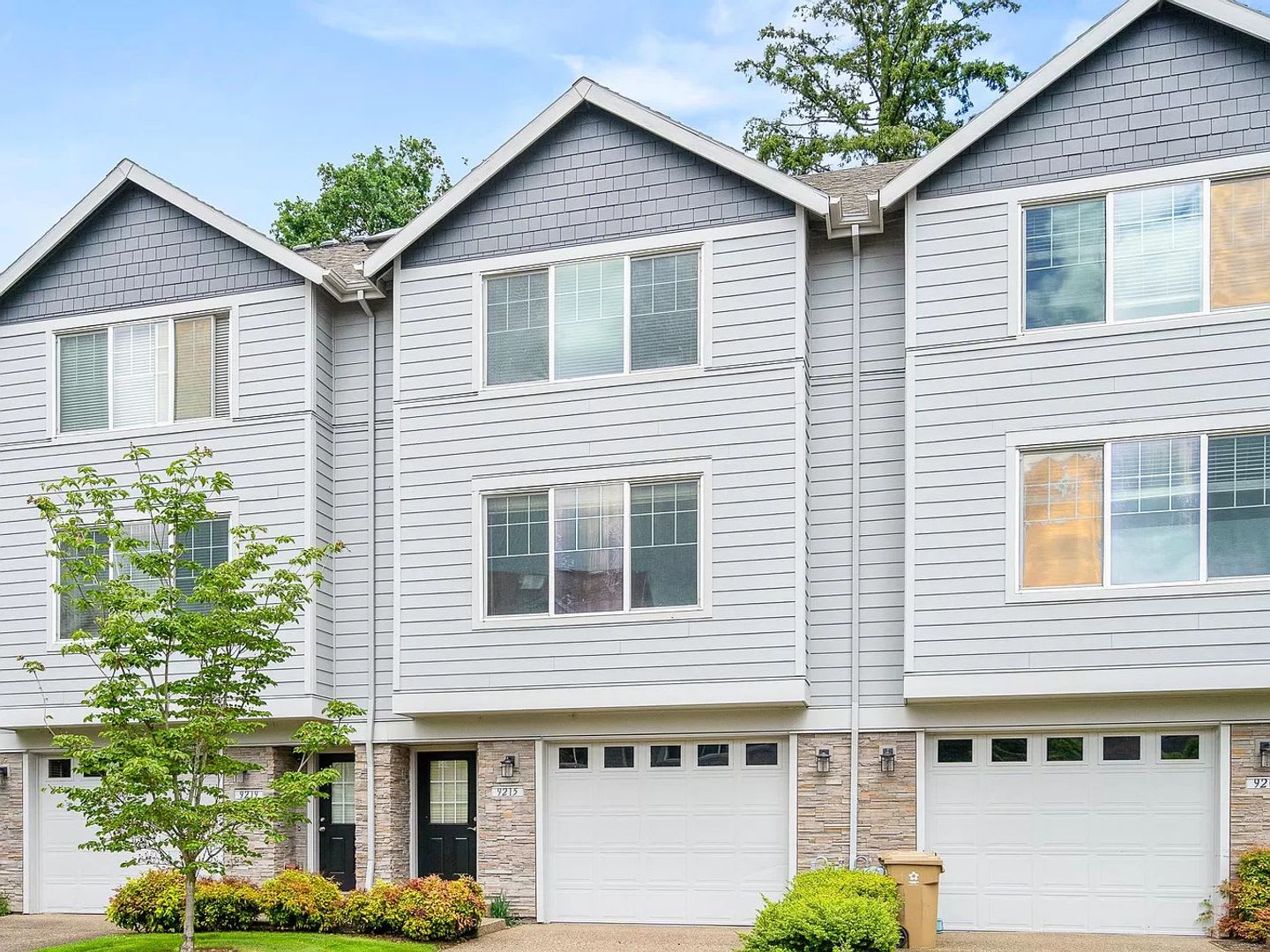 9215 SW Sweek Drive – photo 2