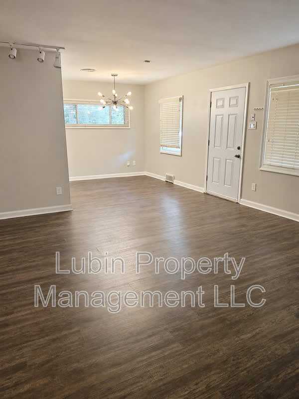 5418 Brantford Ave – photo 2