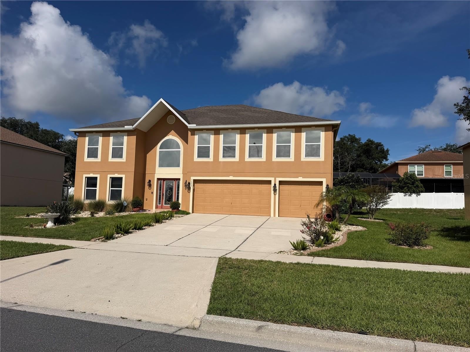 3440 GLOSSY LEAF Lane – photo 1