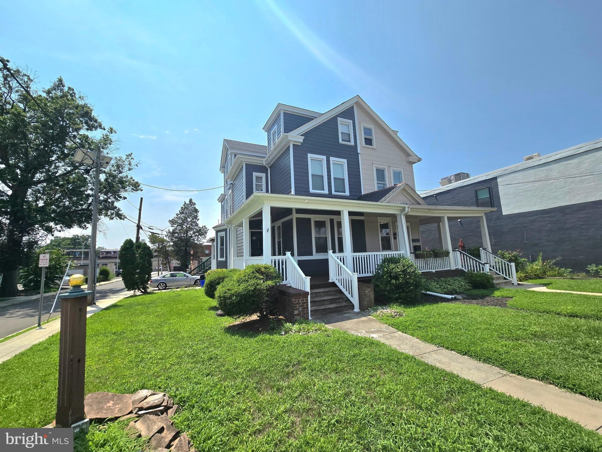 878 HADDON Avenue – photo 1