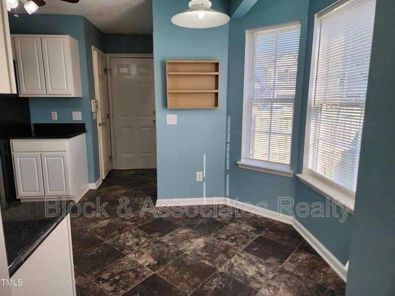3809 Mardela Spring – photo 2