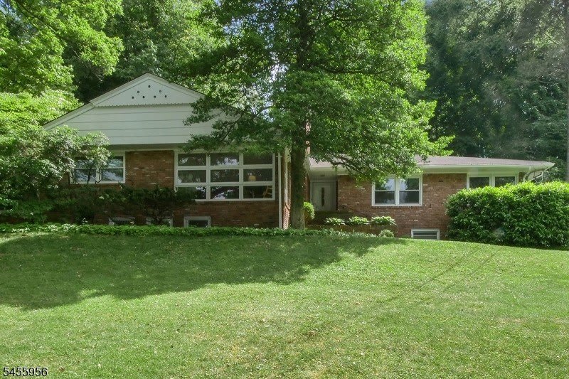31 Sheffield Rd – photo 1