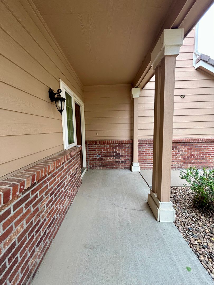 Three Bedroom Home Available in Rock Creek in Superior – photo 4