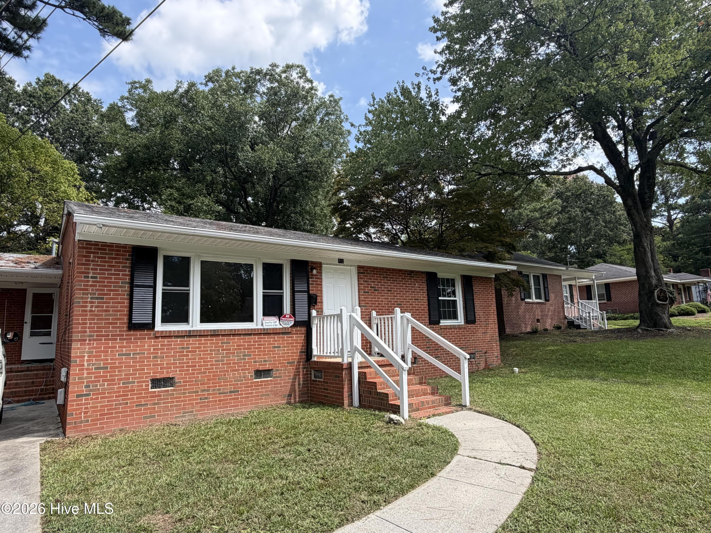 712 Grove Street Ne – photo 2