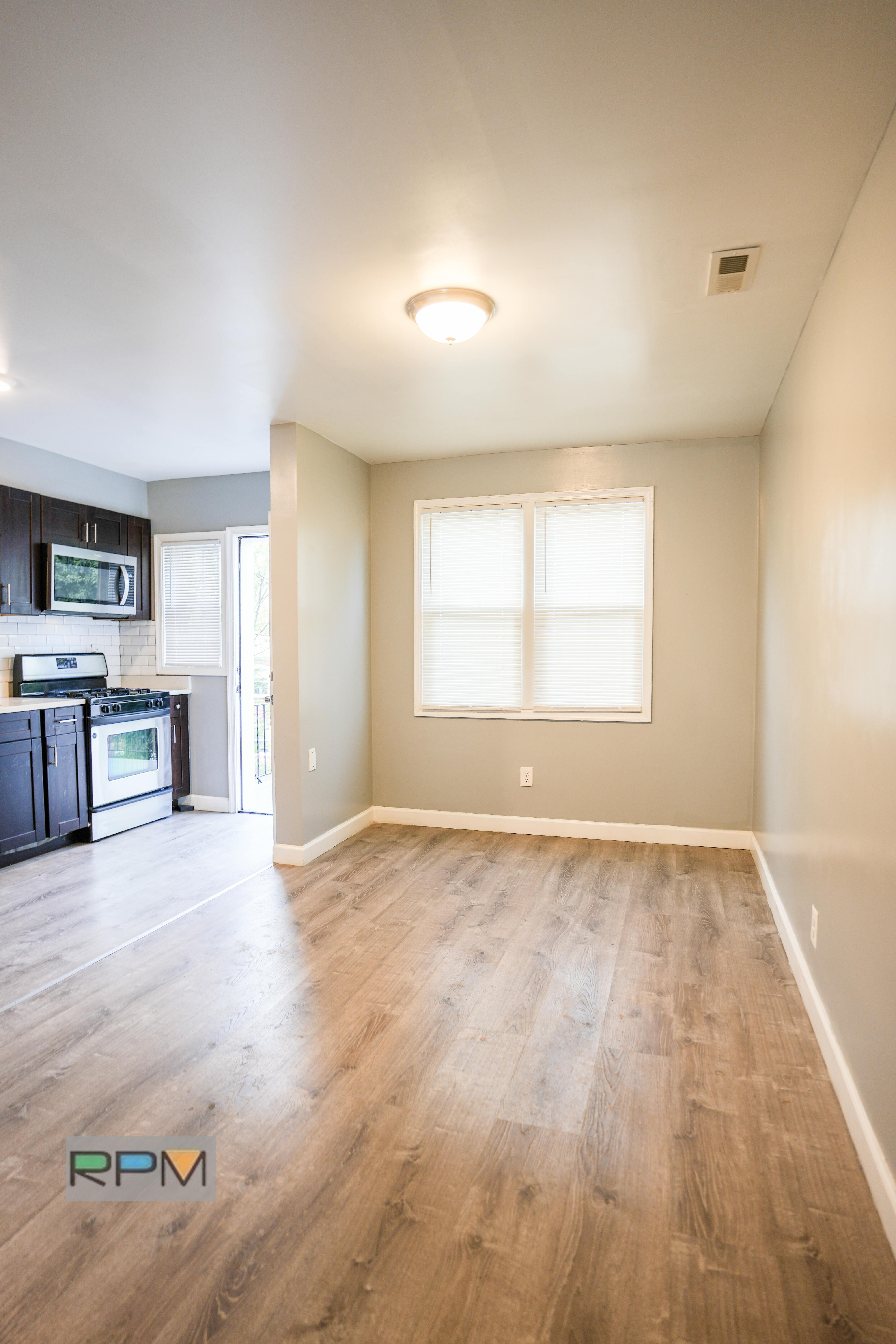 1156 Monroe Cir – photo 5