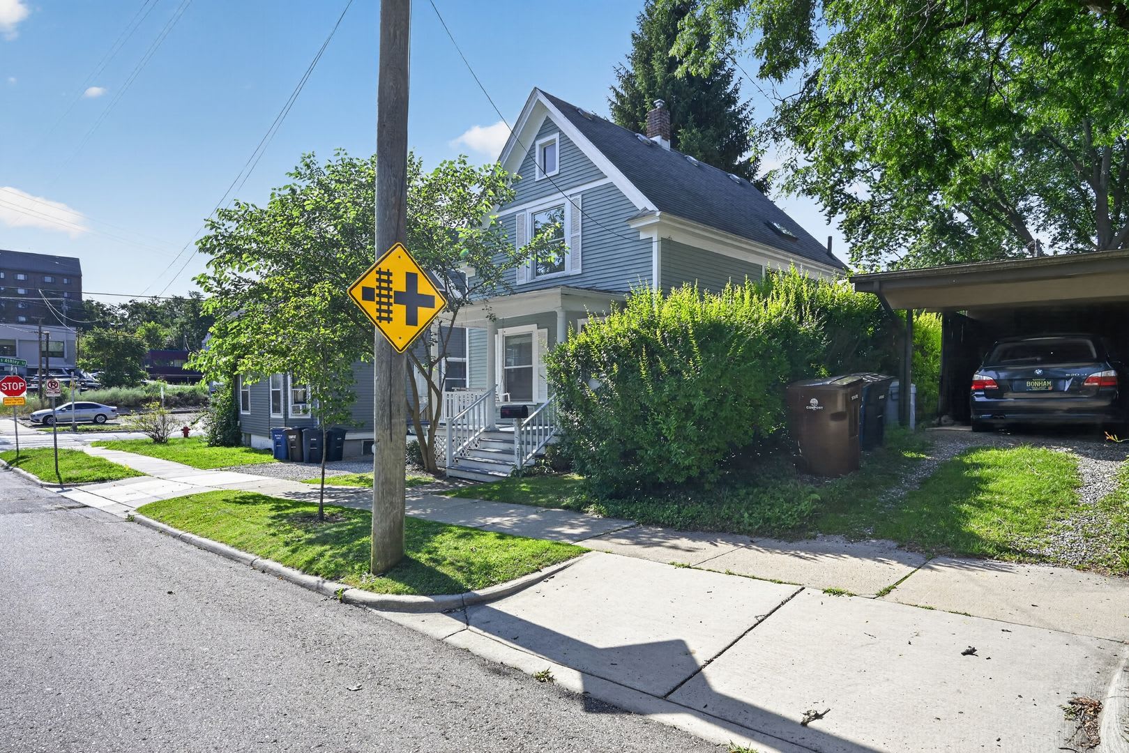 207 W. Jefferson – photo 3
