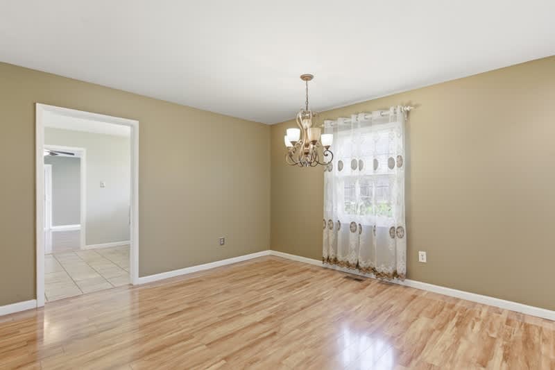 12426 Chalford Lane – photo 5