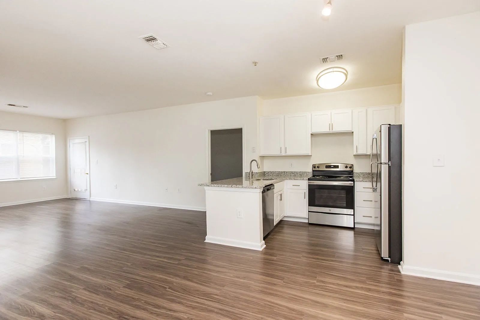 Park Station Apartments – photo 3