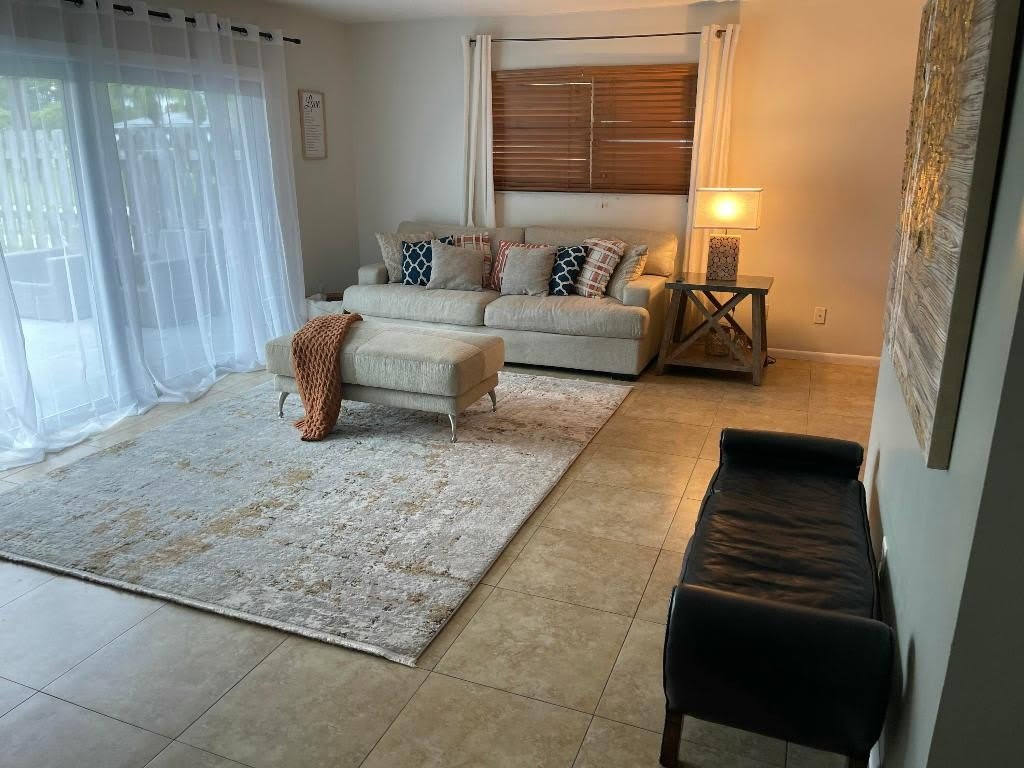 187 Auburn Drive – photo 2