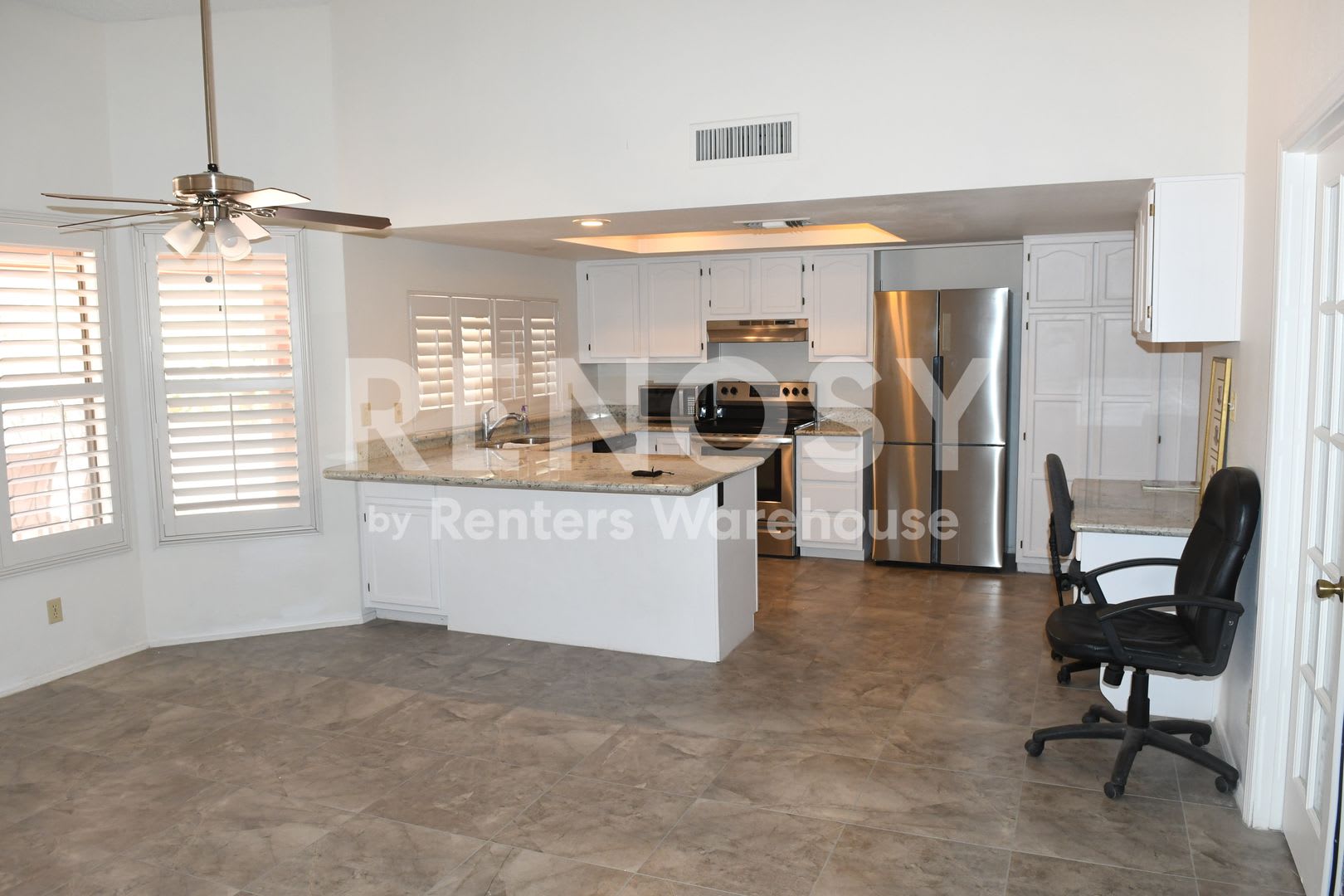 Updated 3 Br 2 Ba 2 Car Garage Home Near Palisades and Fountain Hills Blvd in Fountain Hills – photo 5