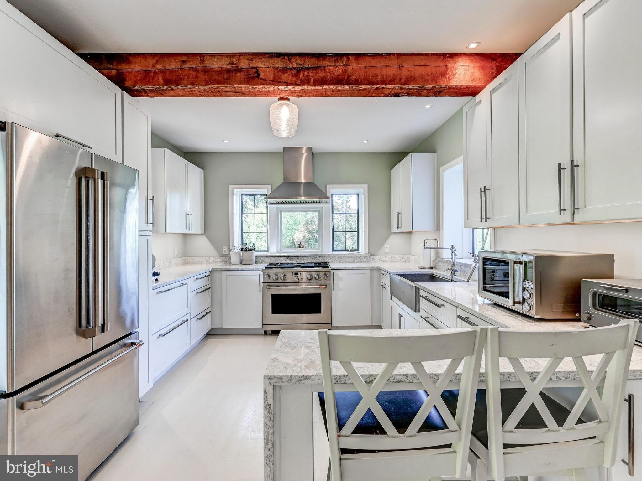 1552 Glencoe Road – photo 3