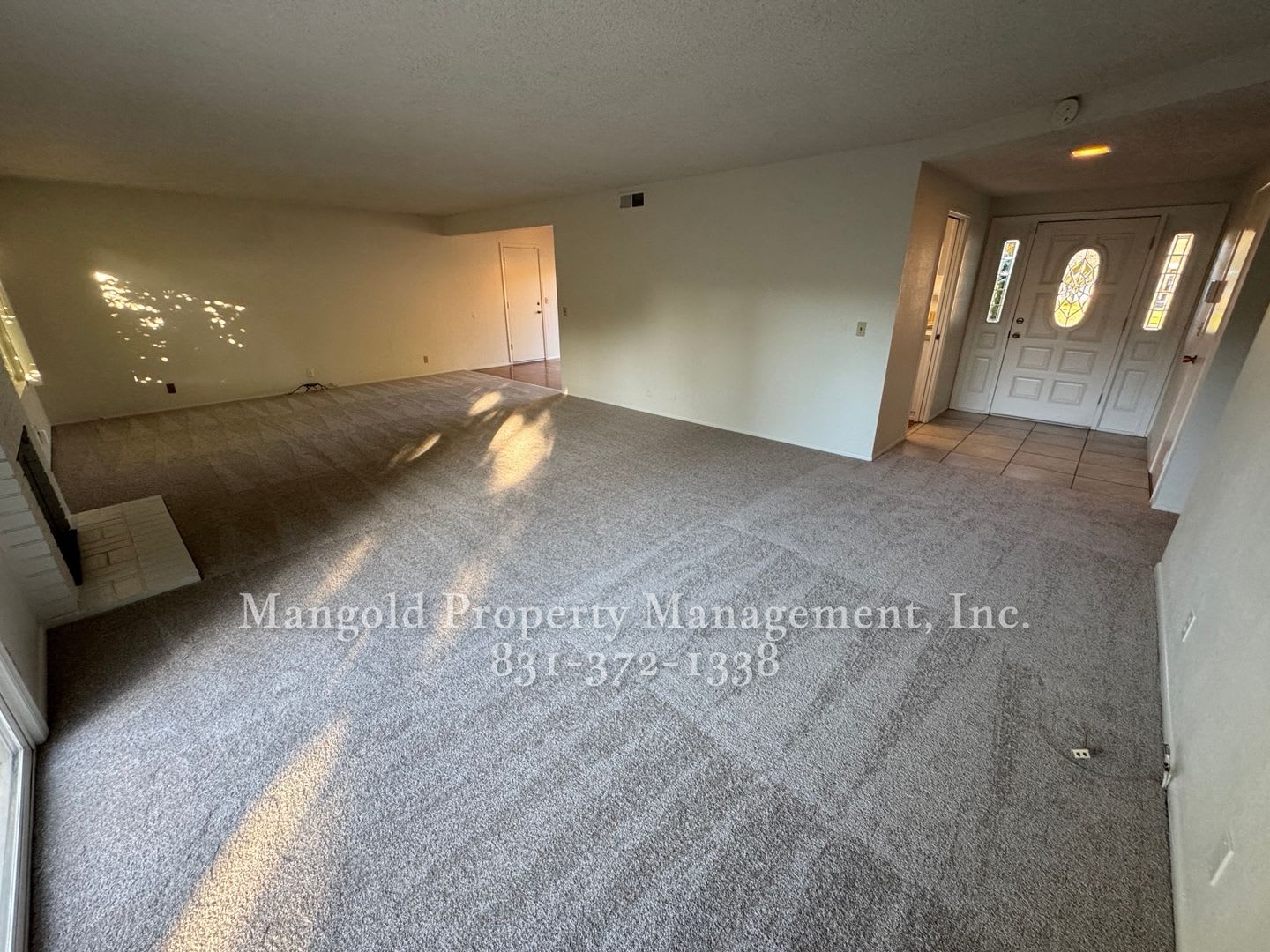 Beautiful 4-bed 2-bath Home with Cozy Fireplace and Large Backyard! – photo 3