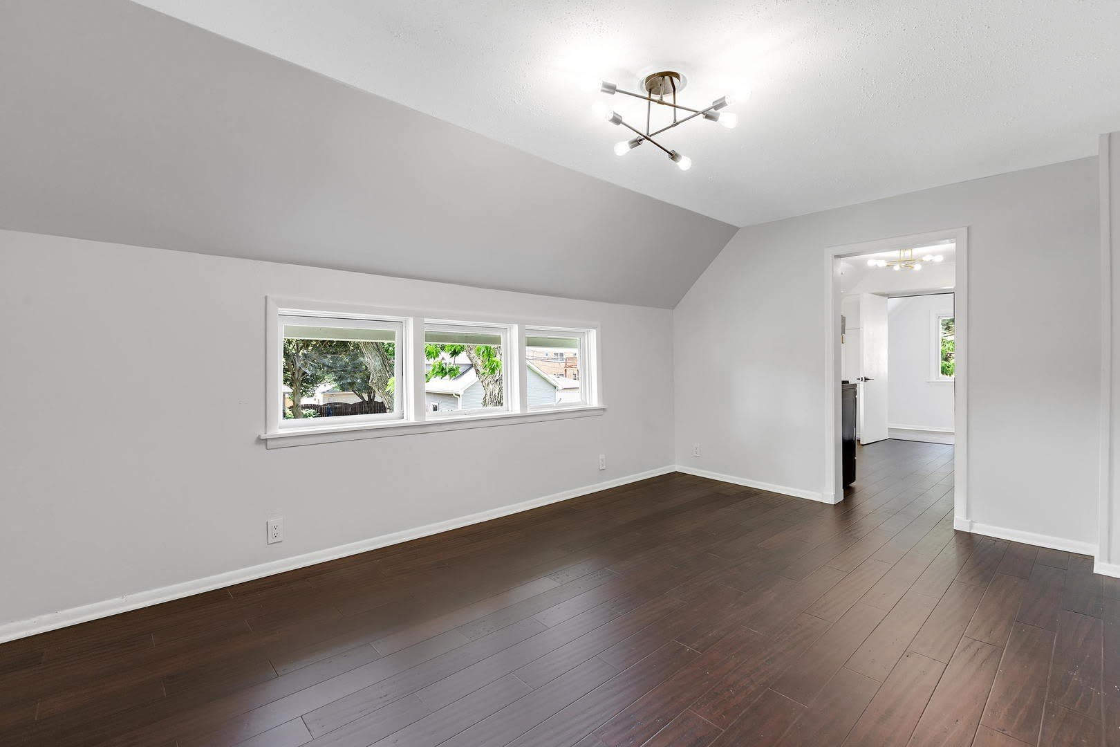 6844 N Ottawa Avenue – photo 4