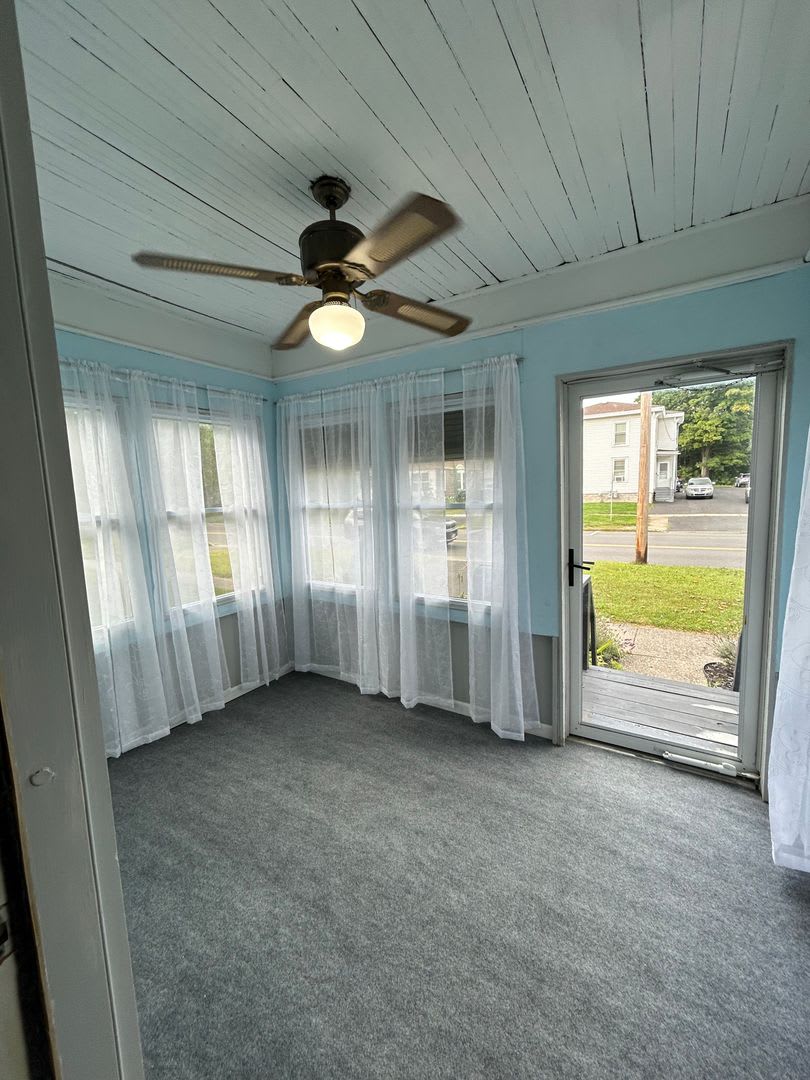 Exceptional 3 bdrm/1.5 ba Home!! Beautifully cared for! – photo 2