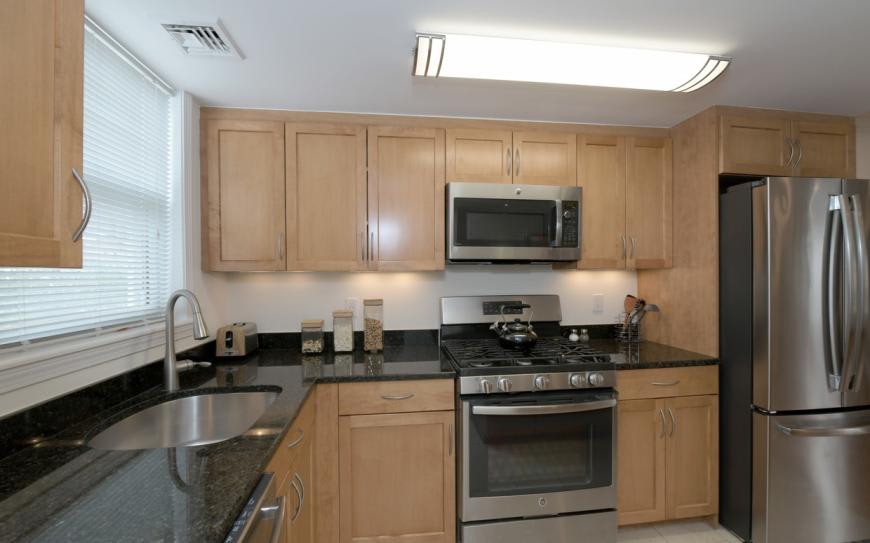 81 Thornton Rd. – photo 2