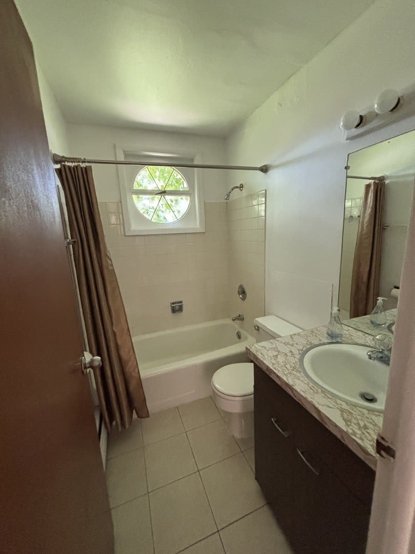 435 Burlington Avenue – photo 5