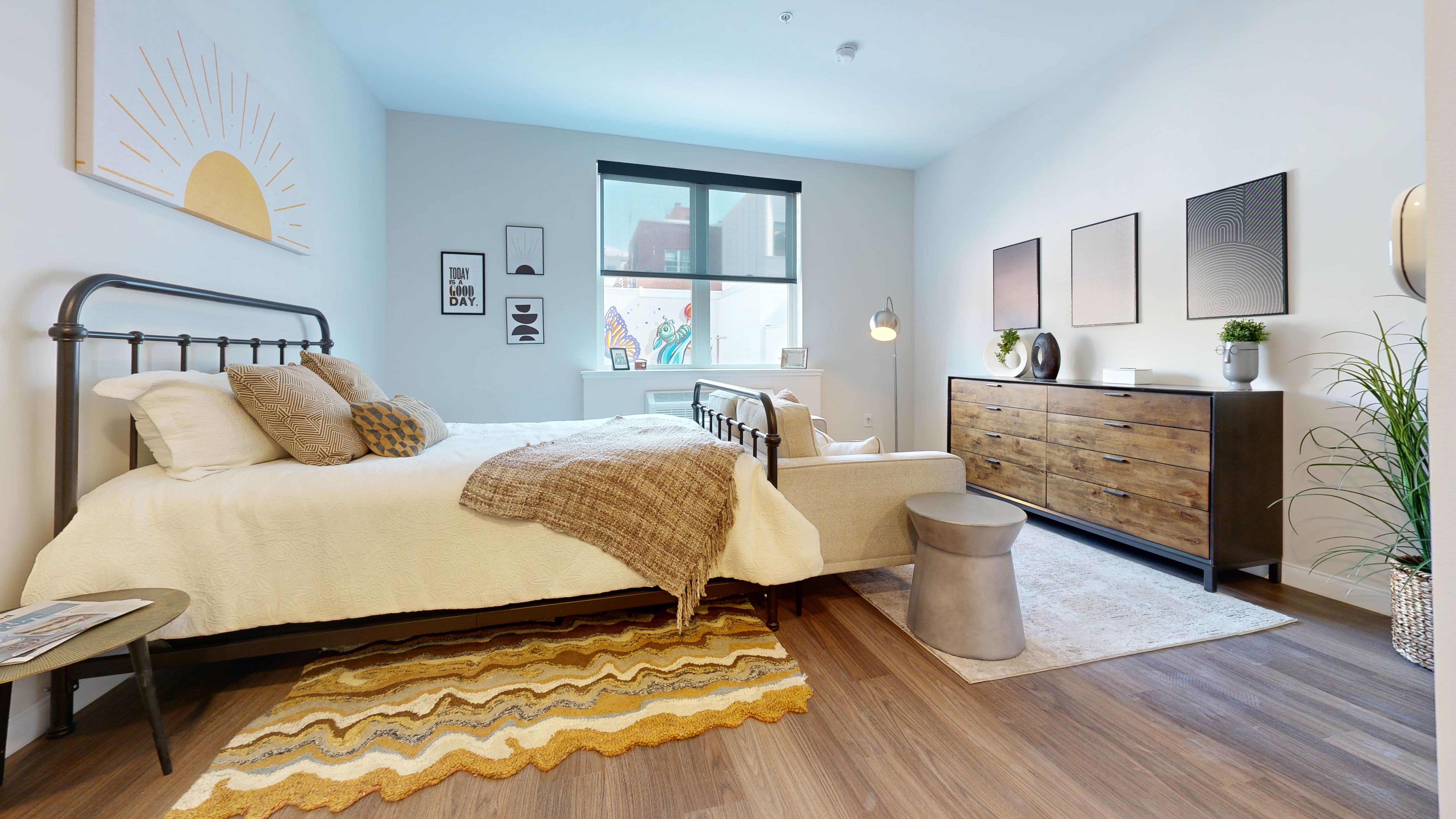 The Standard – photo 2