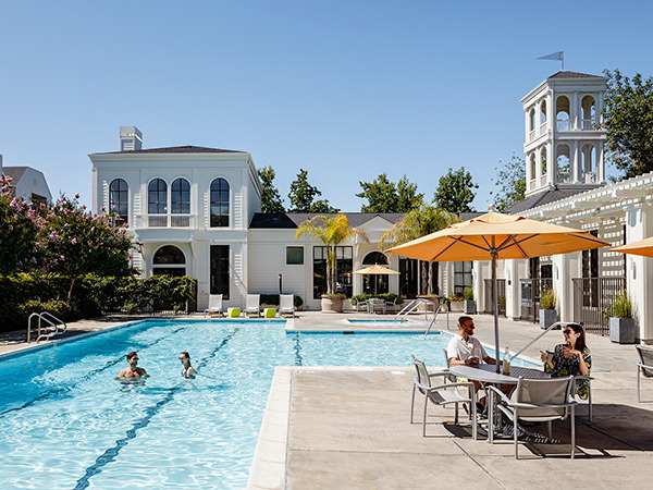 Mansion Grove Apartments – photo 1