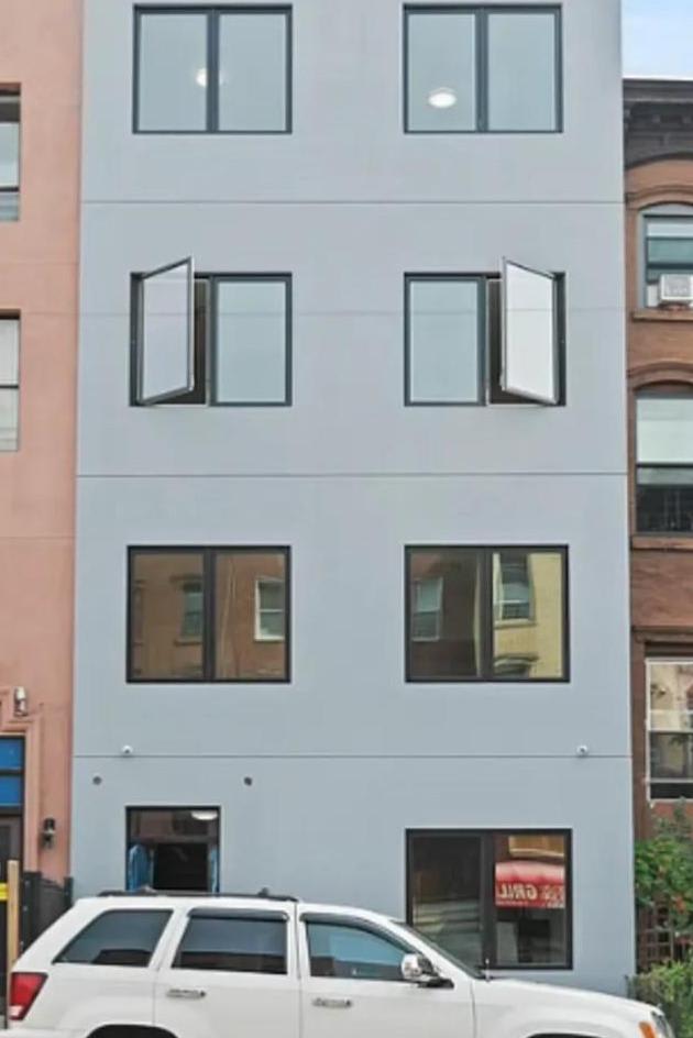 437 Franklin Avenue – photo 2