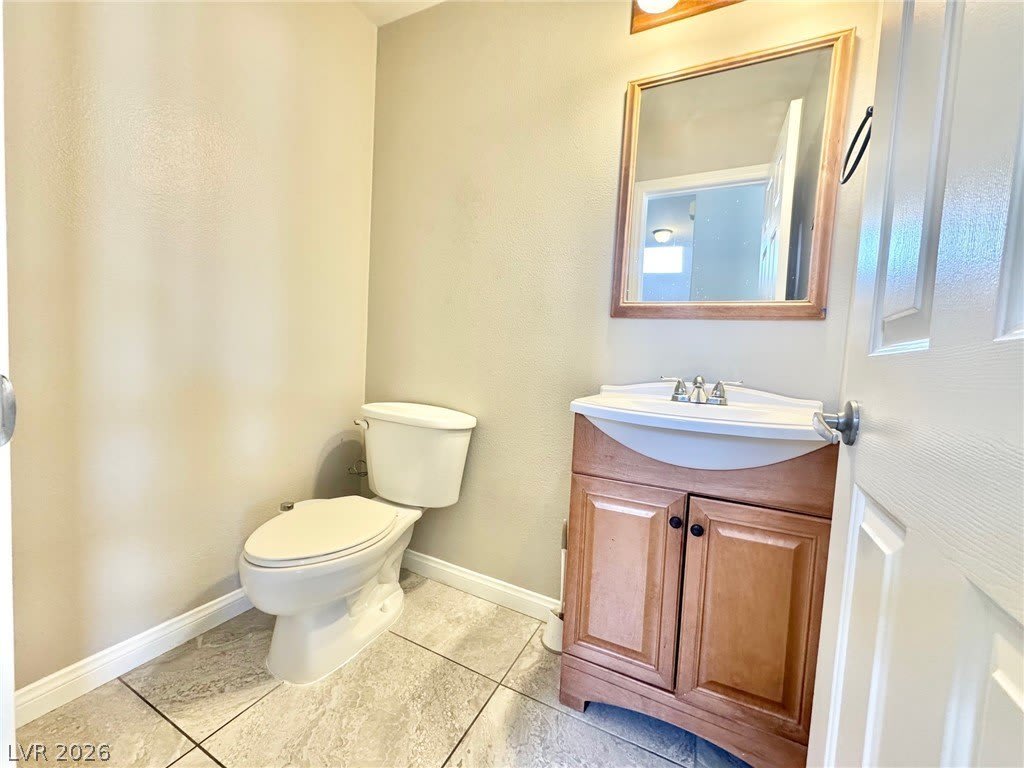 1092 Whispering Birch Avenue – photo 5
