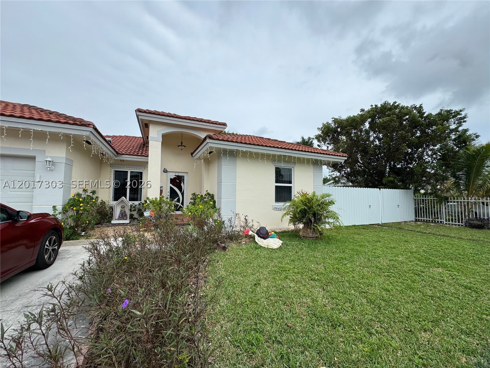 11951 SW 192nd Ter – photo 3