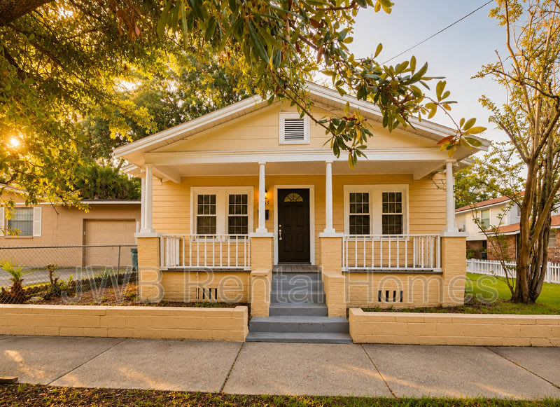 1265 31st St W – photo 1