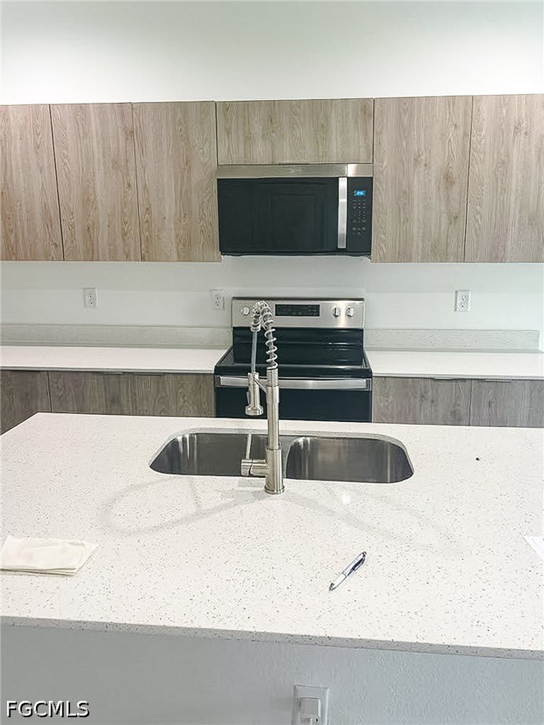 1266 Milwaukee Boulevard – photo 5