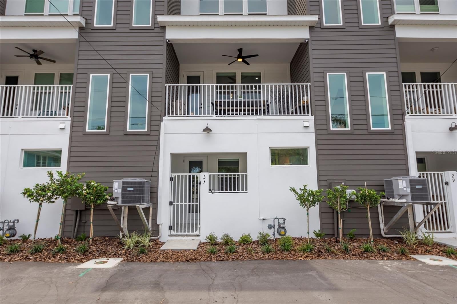 33 29TH Street N – photo 2