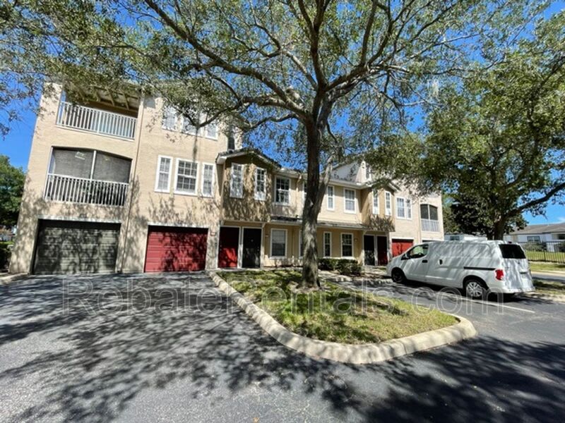 10075 Gate Parkway N – photo 1