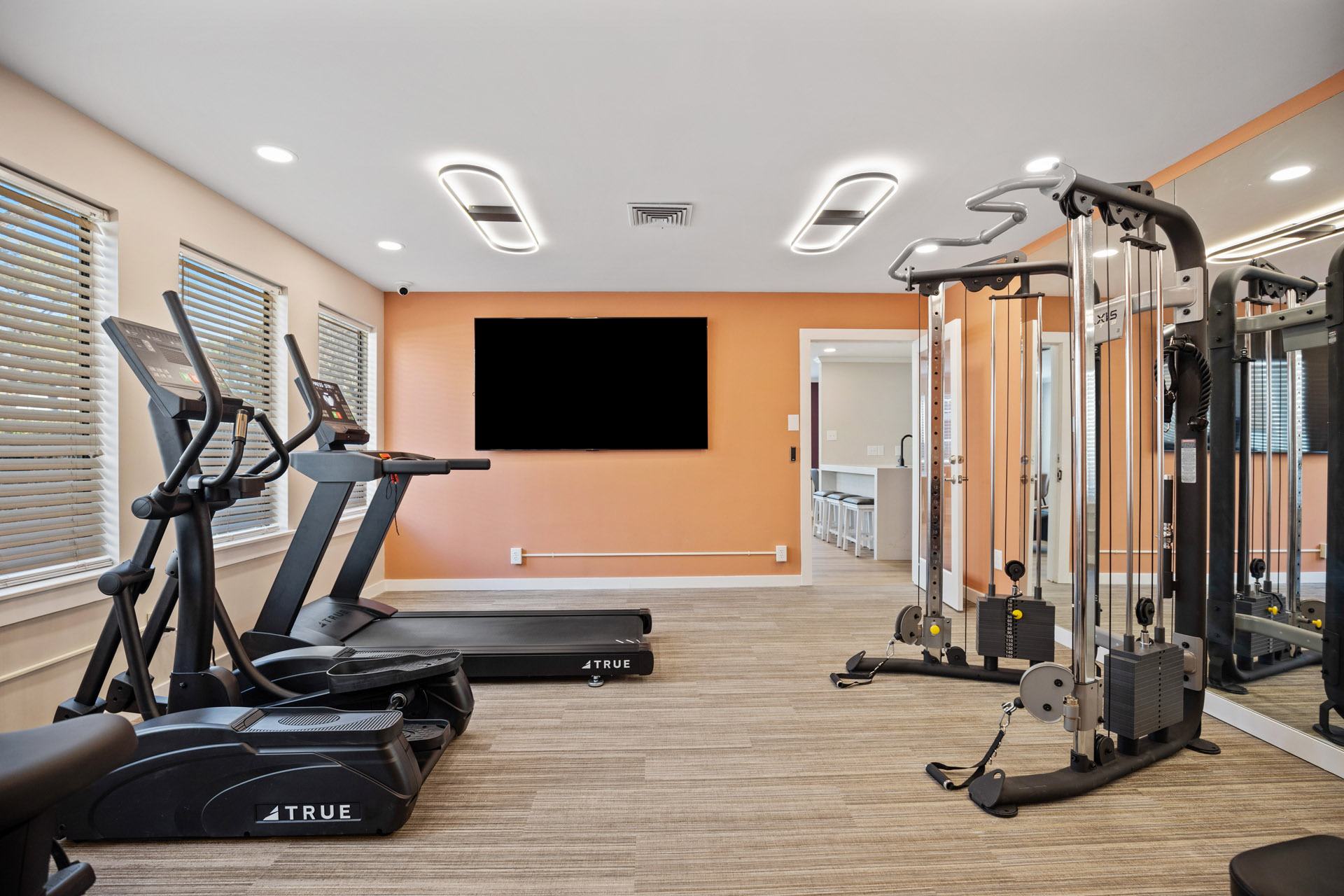Oak City Apartments – photo 4