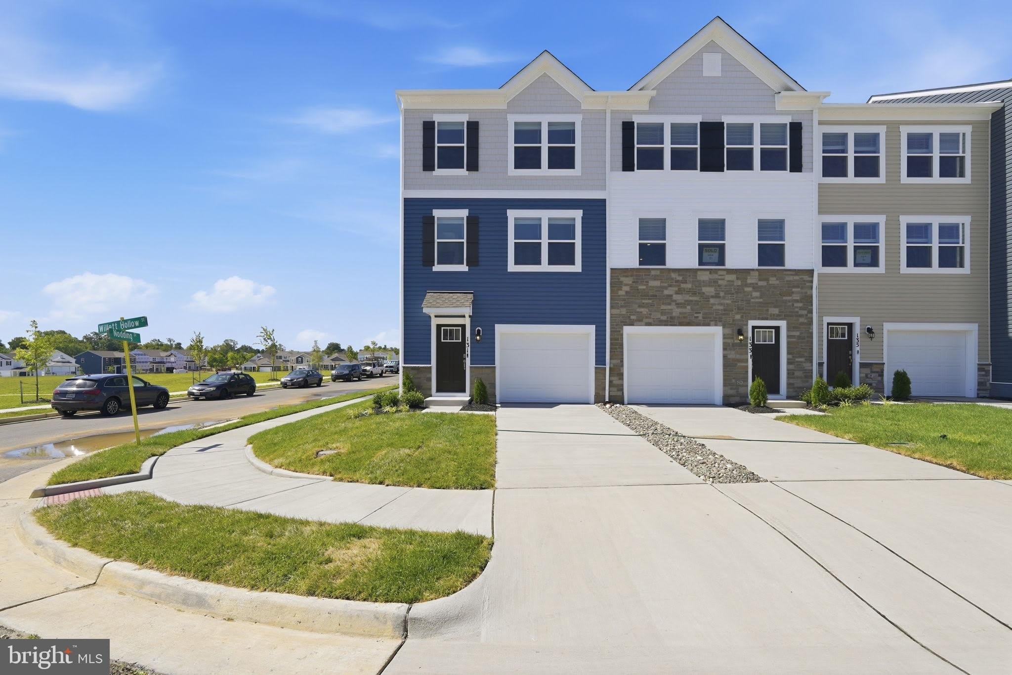 131 WILLETT HOLLOW Street – photo 1