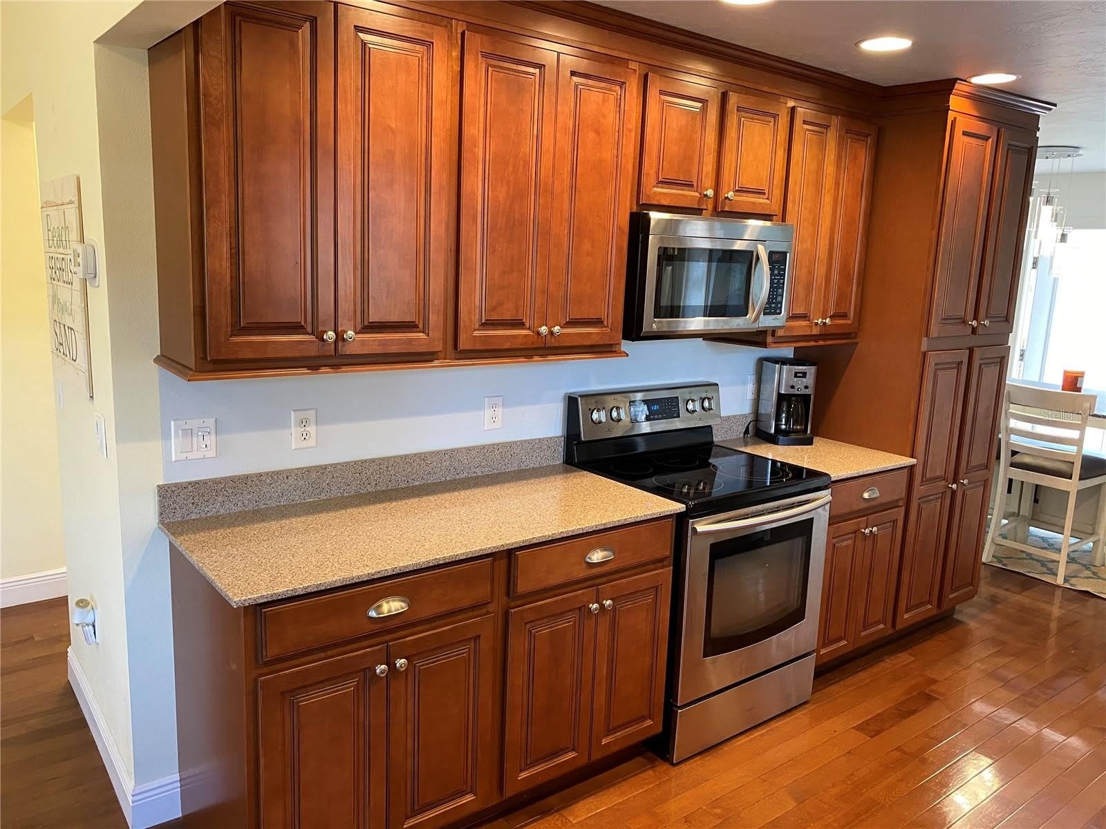1832 WORRINGTON Street – photo 5