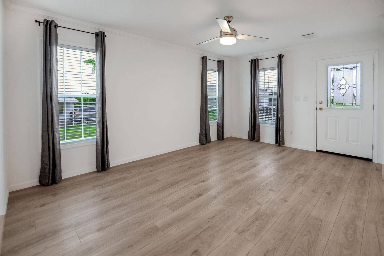 920 S Katie Ave – photo 5