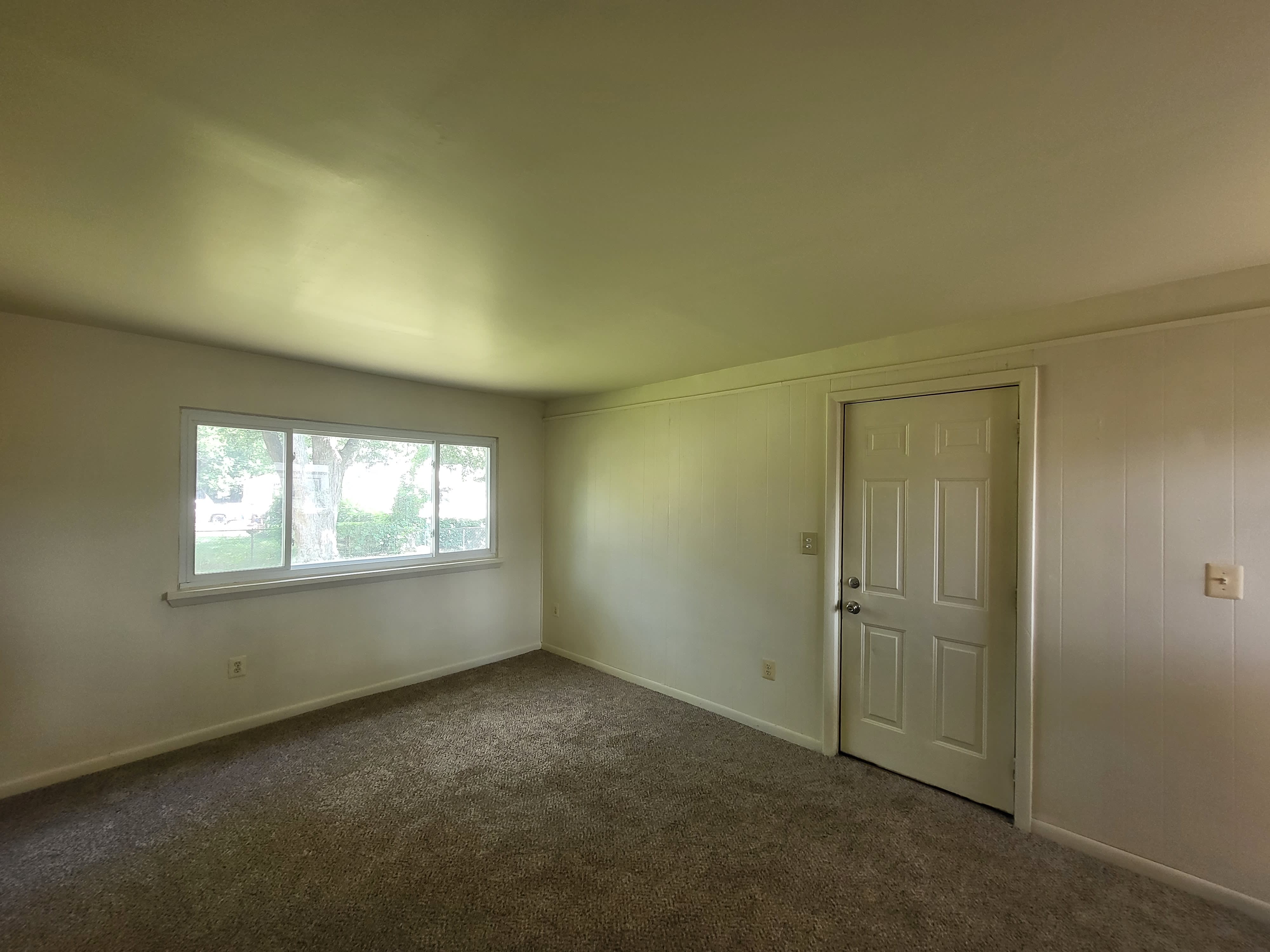 32011 Ottawa St – photo 4