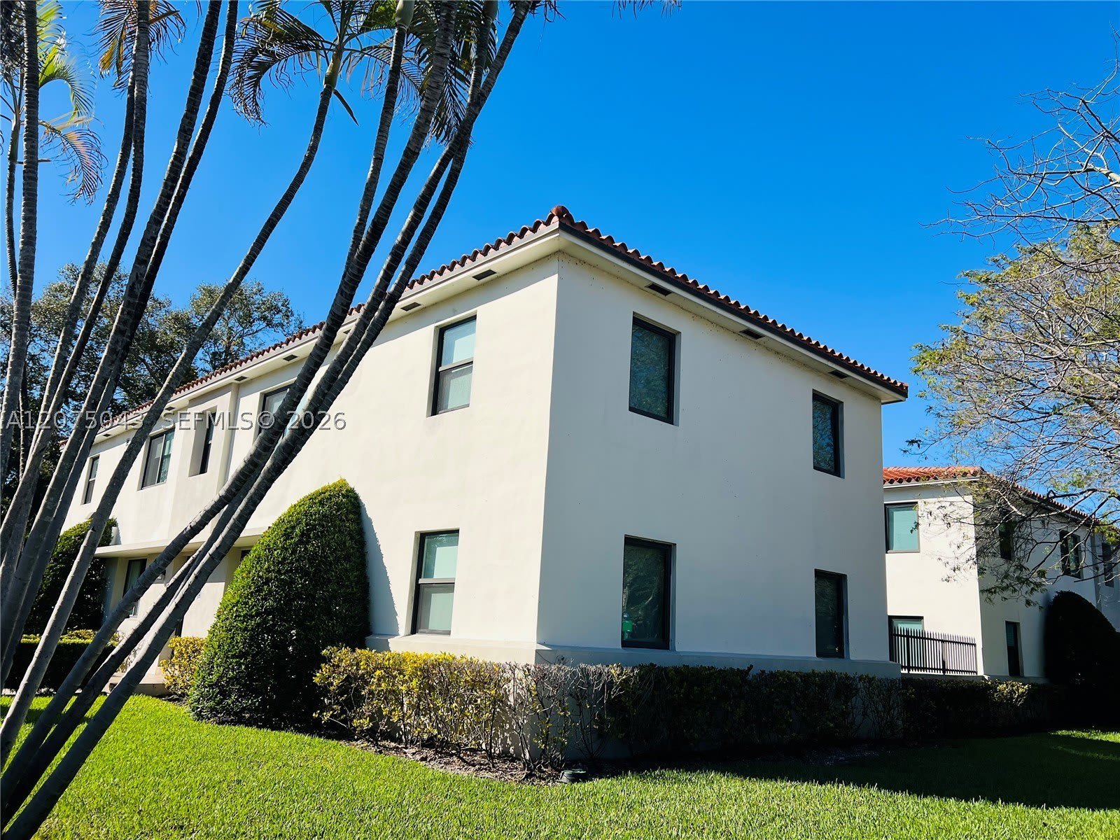 1440 SW 42nd St – photo 3