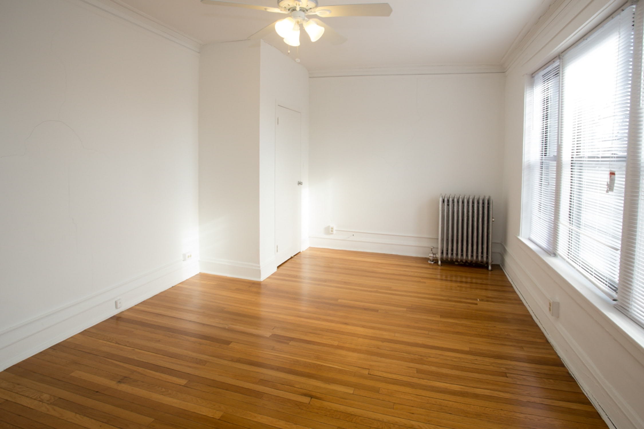 5339-5345 S. Woodlawn Avenue – photo 2