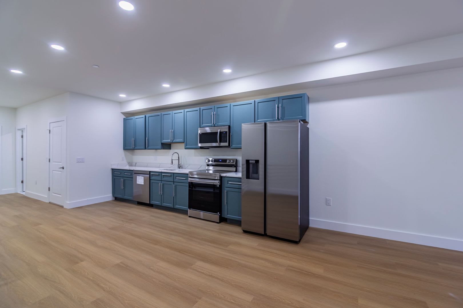 3956 PARRISH ST – photo 4