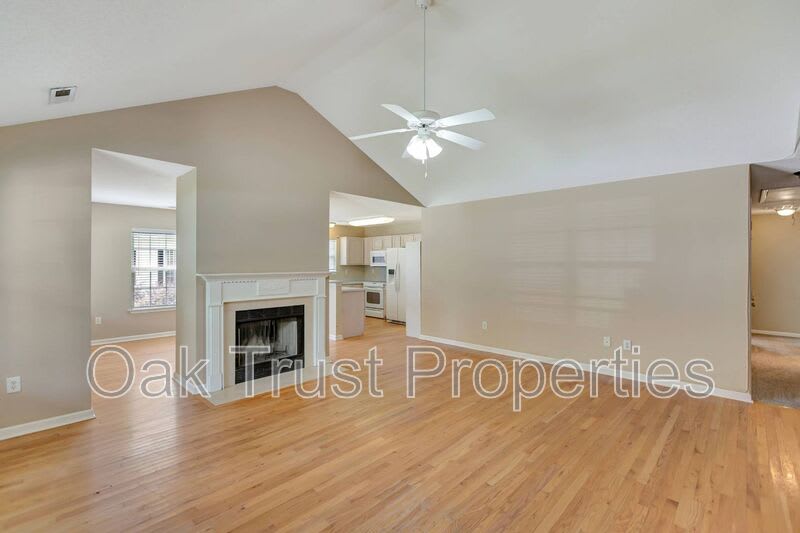 2633 Lani Court – photo 3