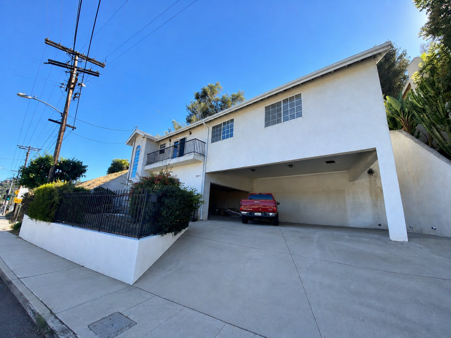 3973 Verdugo Road – photo 3