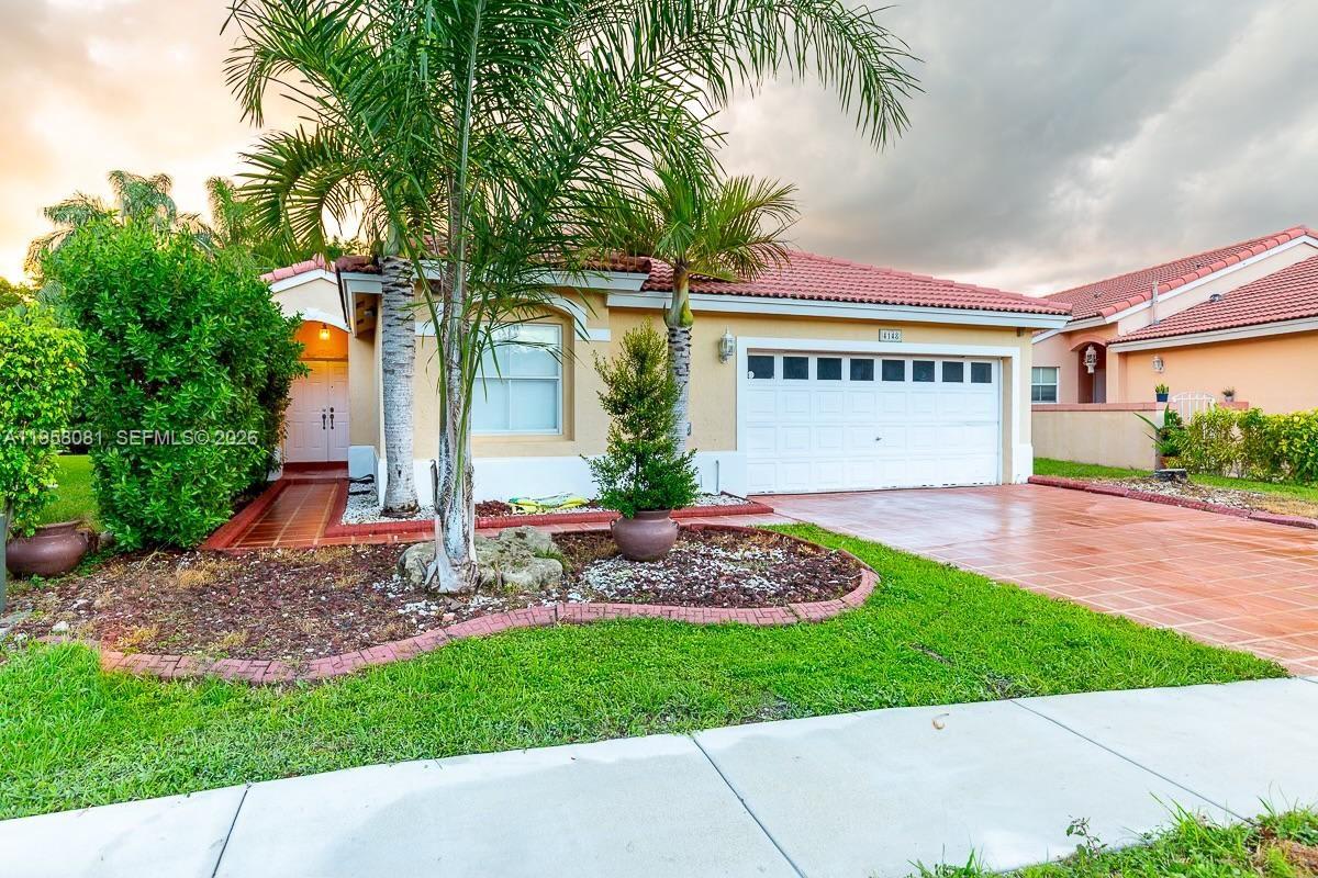4148 Southwest 153Rd Terrace – photo 1