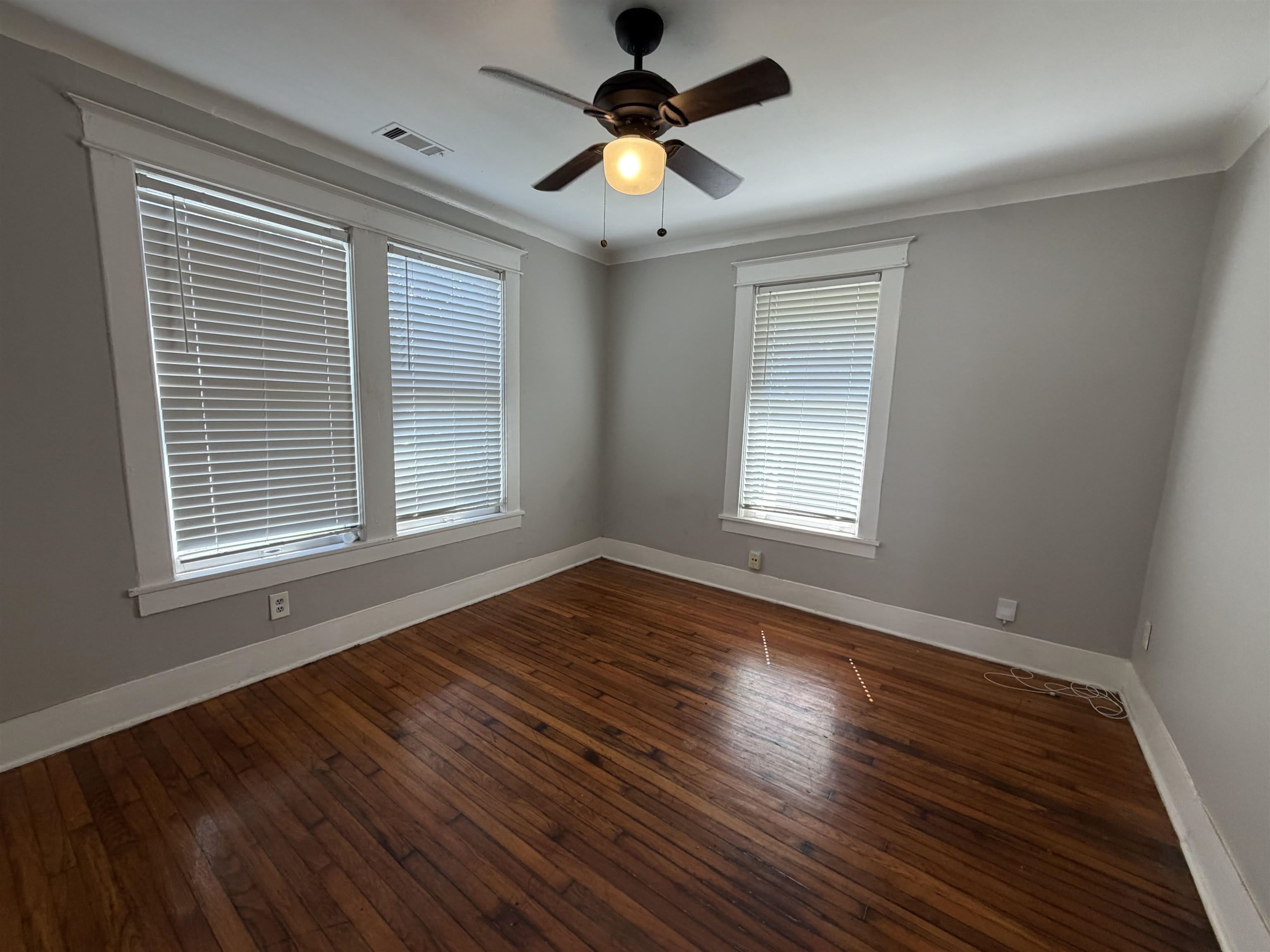 2078 Walker Ave – photo 3