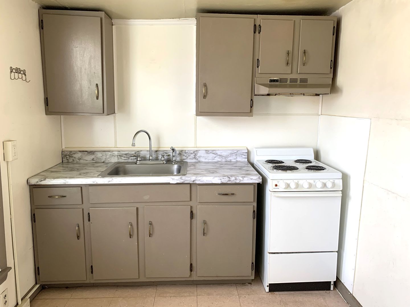 903 Scotland Ave – photo 4